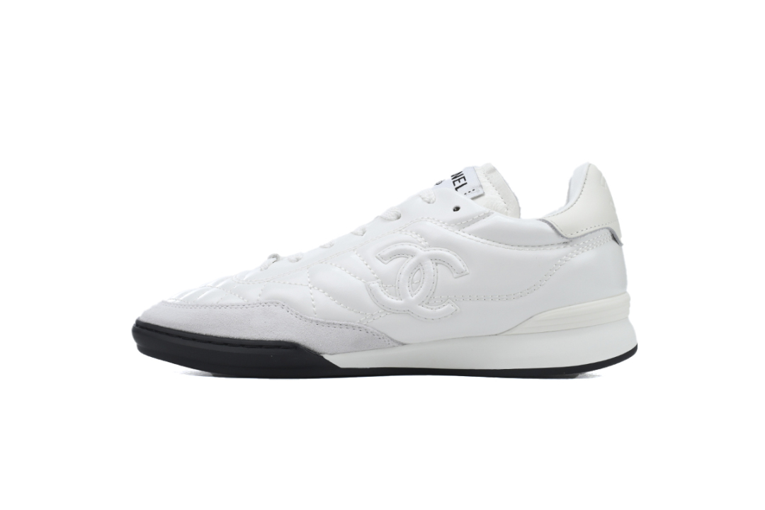 Chanel Sneakers 24A White