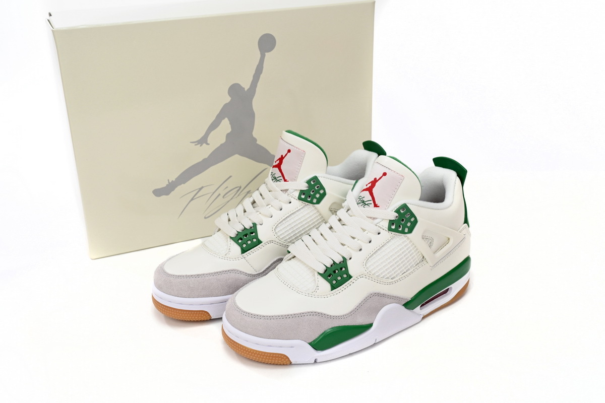 Nike SB x Air Jordan 4 Pine Green Calaite DR5415-103