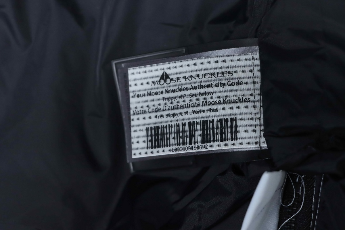 Moose Knuckles-Style Multi-Pocket Down Jacket Blue