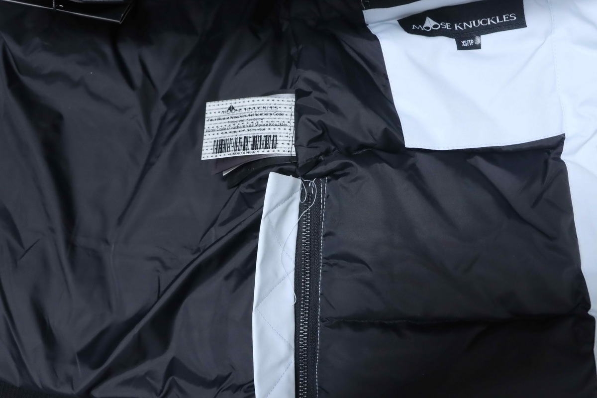 Moose Knuckles-Style Multi-Pocket Down Jacket Blue