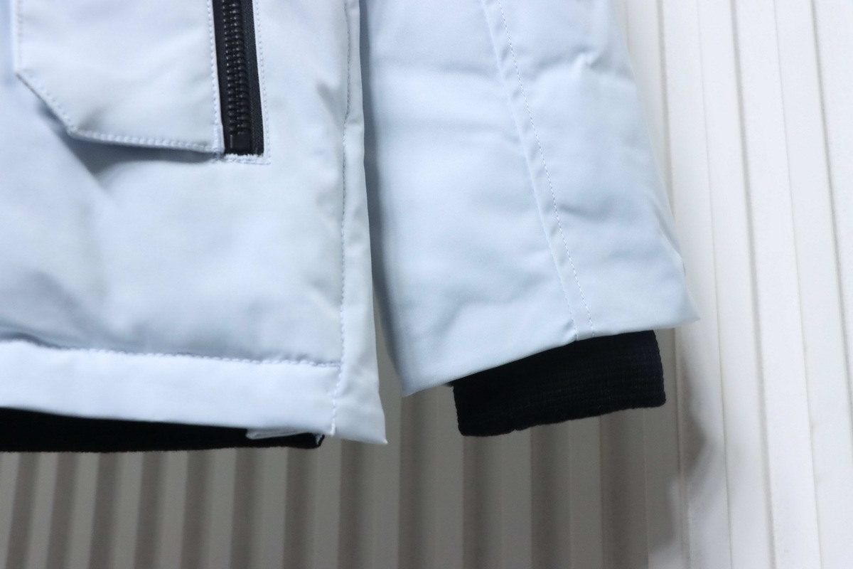 Moose Knuckles-Style Multi-Pocket Down Jacket Blue