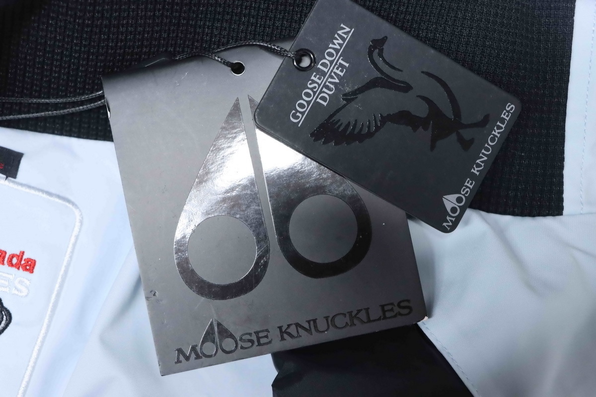 Moose Knuckles-Style Multi-Pocket Down Jacket Blue