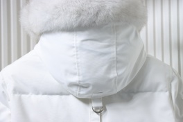 Moose Knuckles 3Q Puffer Women Down Jacket Black/ White/ Blue