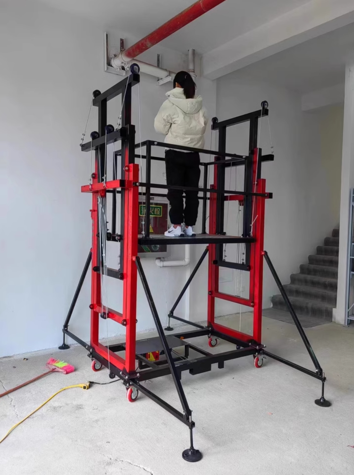 🏠[Clearance Sale]🔥Foldable Electric Lift Scaffolding (Load 500Kg)