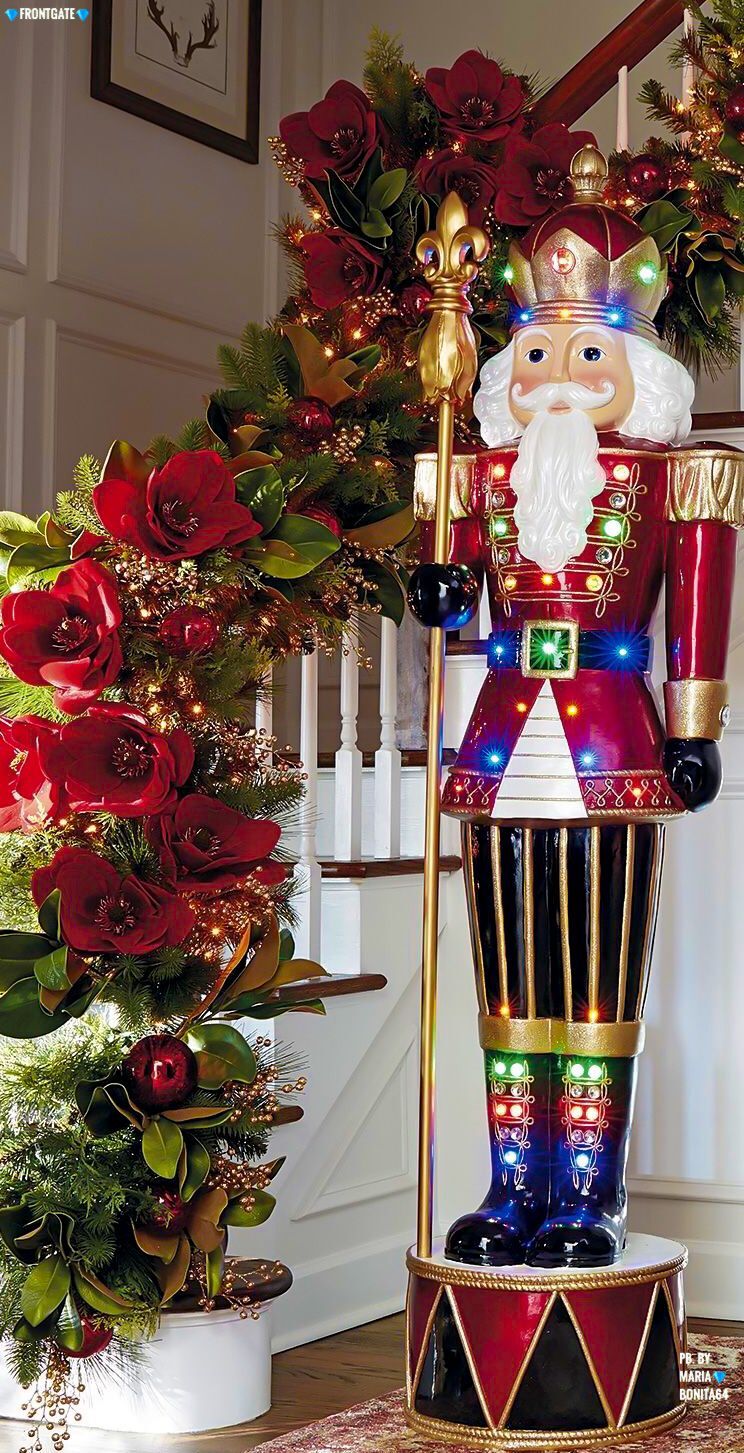 NEW 2025๐The singing and glowing Nutcracker