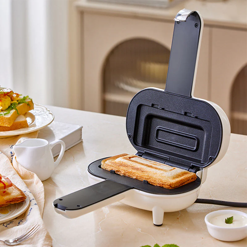 🥪 Enjoy a delicious breakfast, starting with the Yidepu breakfast machine