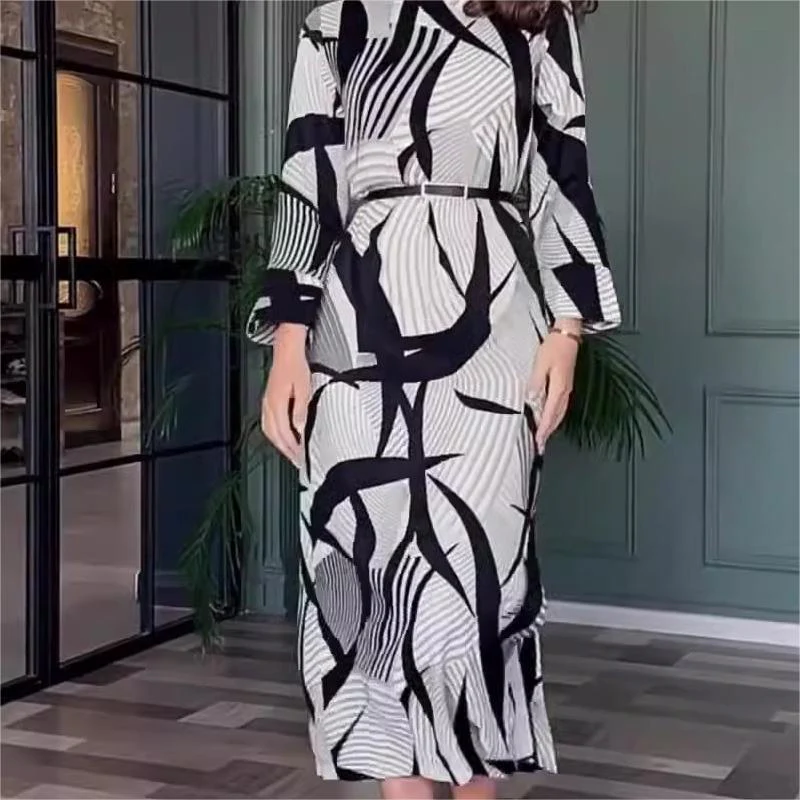 💕HOT SALE 50% OFF 💕Elegant Round Neck Stretch Dress with Belt