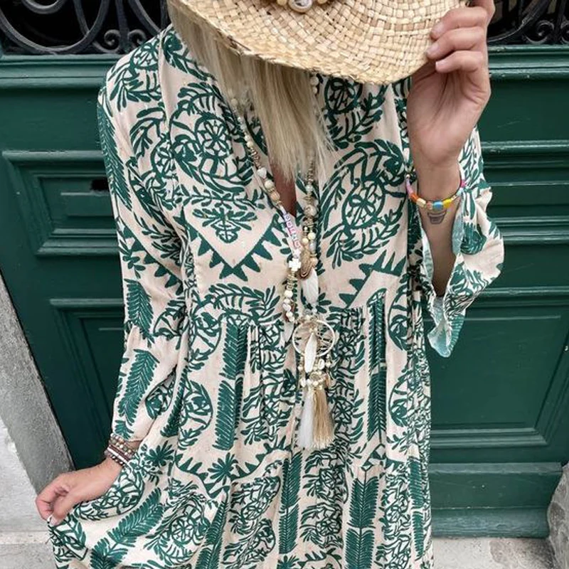 💕Summer Specials💃Women's Printed V-Neck Pleated Dress