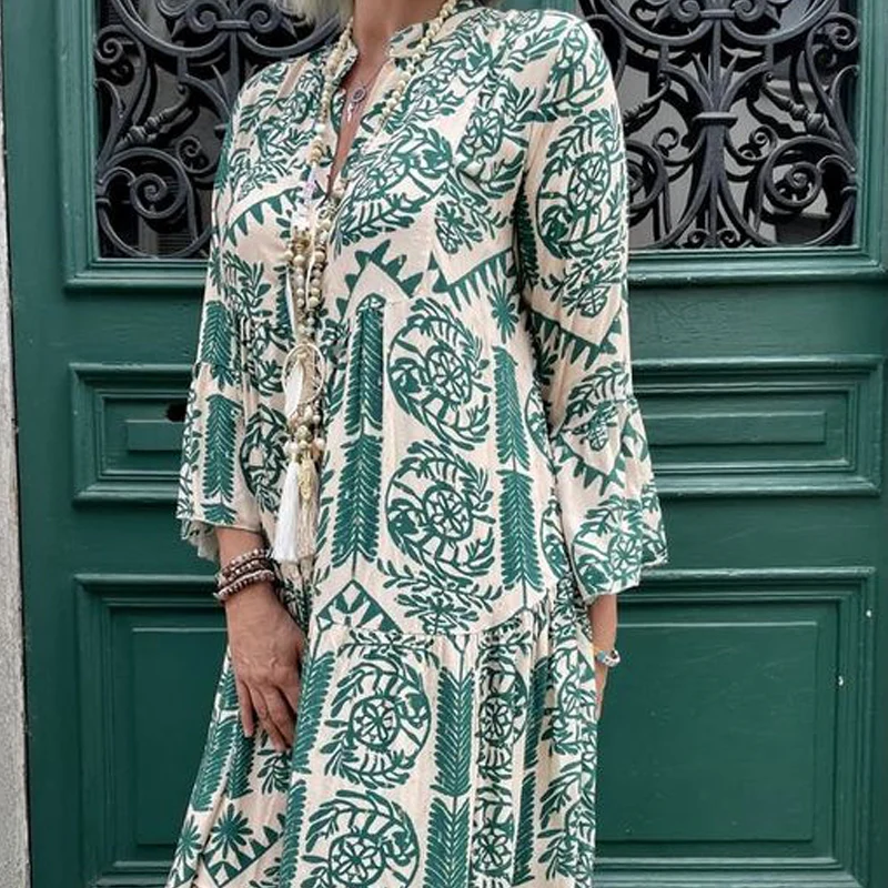 💕Summer Specials💃Women's Printed V-Neck Pleated Dress