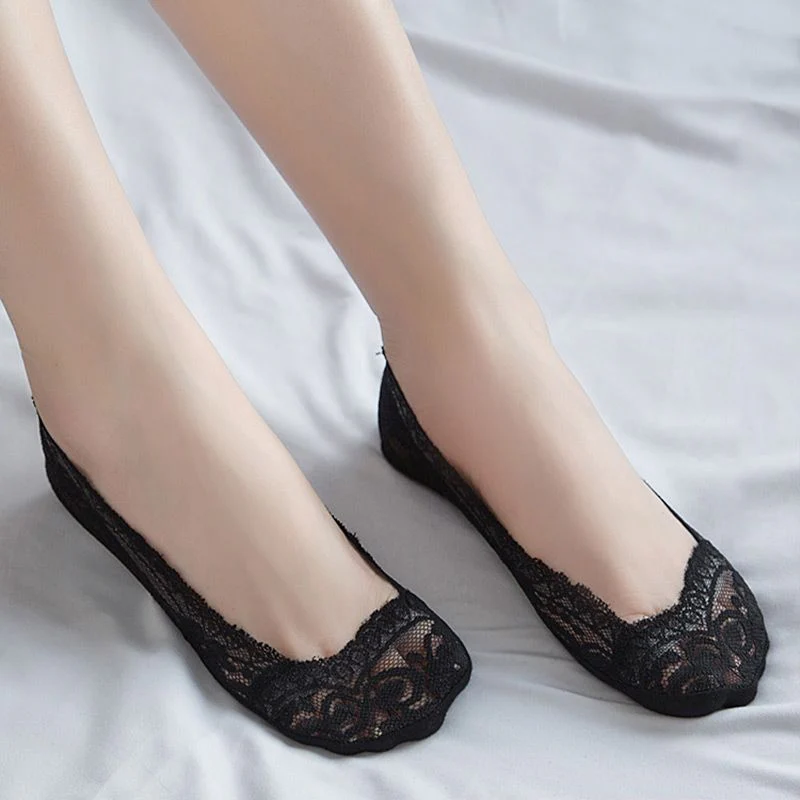Women’s Delicate Non-slip Lace Socks