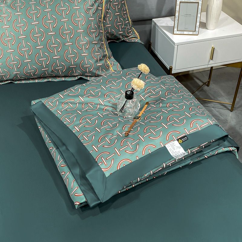 Washable Icy Cool Breathable Summer Quilt 4-piece Set