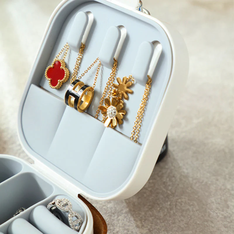 ✨🎁Exquisite Gift - Multifunctional Portable Jewelry Organizer Mini Box