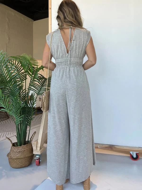 👗SUMMER HOT SALE 49% OFF🎁2024 NEW DEEP V HI LO HEM JUMPSUIT WITH POCKETS