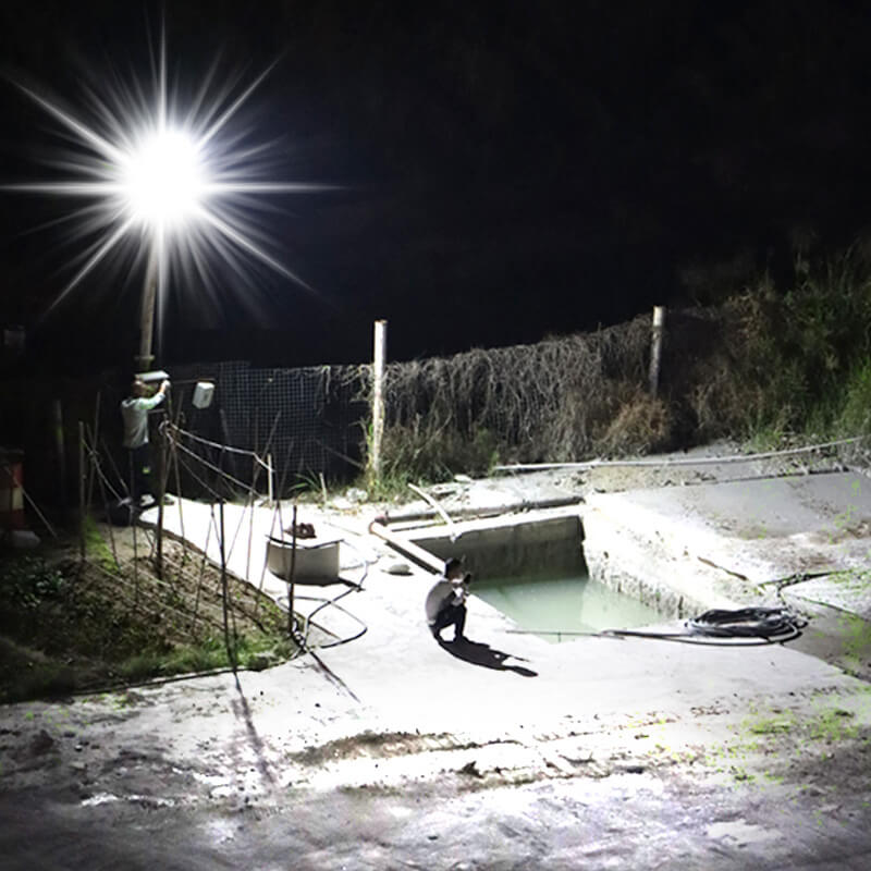 Hot Sale💯, Outdoor Waterproof Remote Controlled Smart Solar Light😍