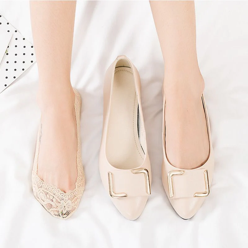 Women’s Delicate Non-slip Lace Socks