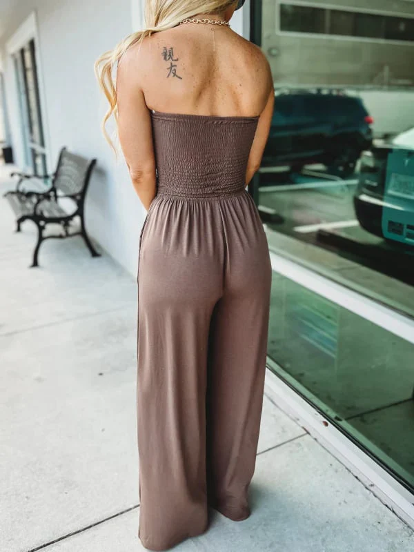🎁2024 fashion trends💖The latest off-shoulder waist jumpsuit💖