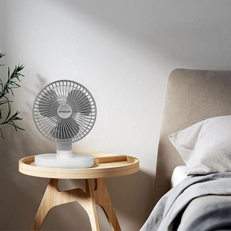 Tabletop Cordless Oscillating Mini Fan