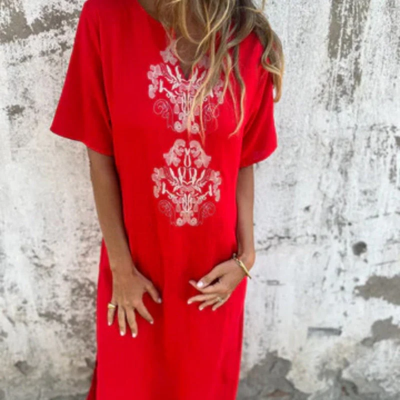 🌷✨Women's V-neck linen dress with hand embroidered neckline