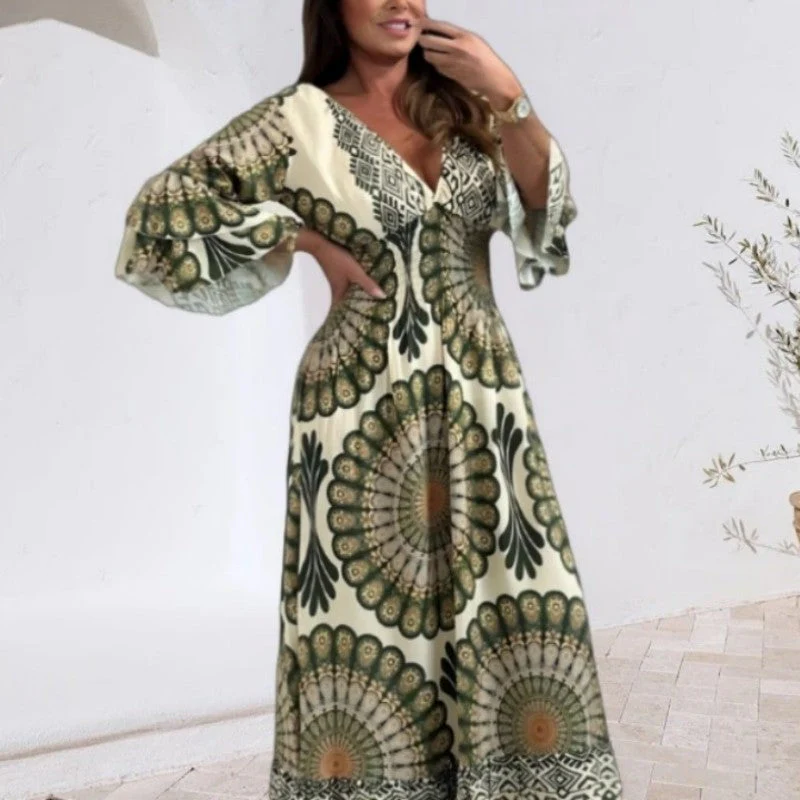 🔥Women's Retro Boho Deep V-Neck Maxi Dress🔥