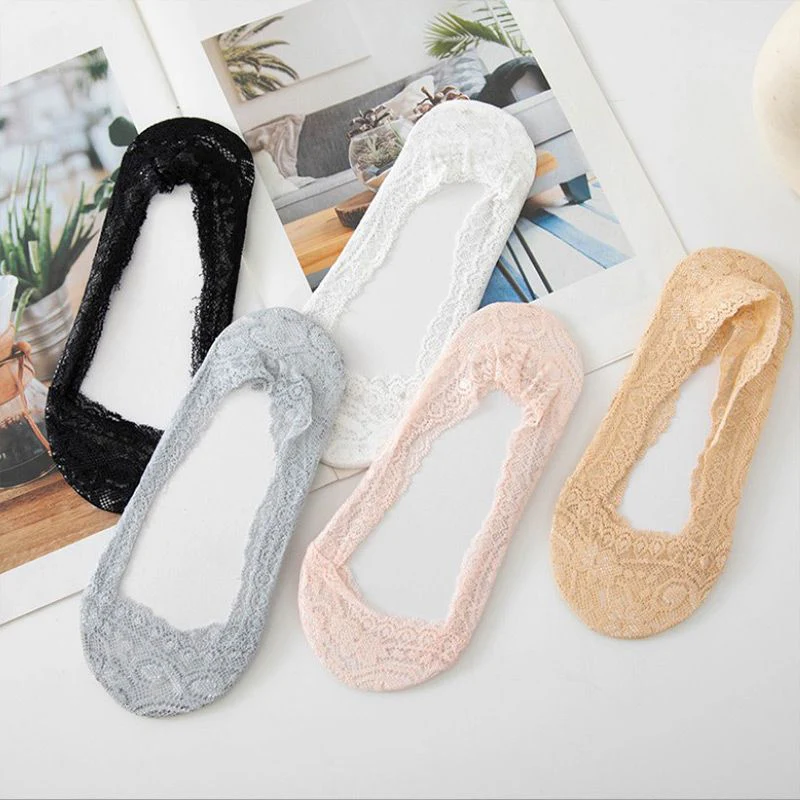 Women’s Delicate Non-slip Lace Socks