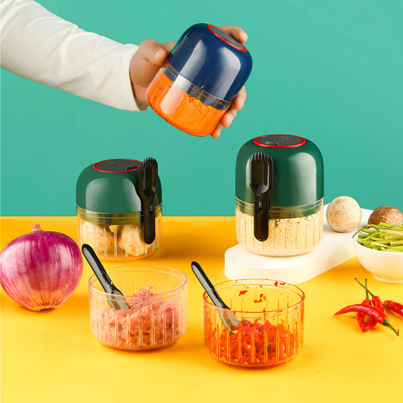 🎁Praktický dárek🔥Multifunkční mini elektrický mlýnek na maso se lžící