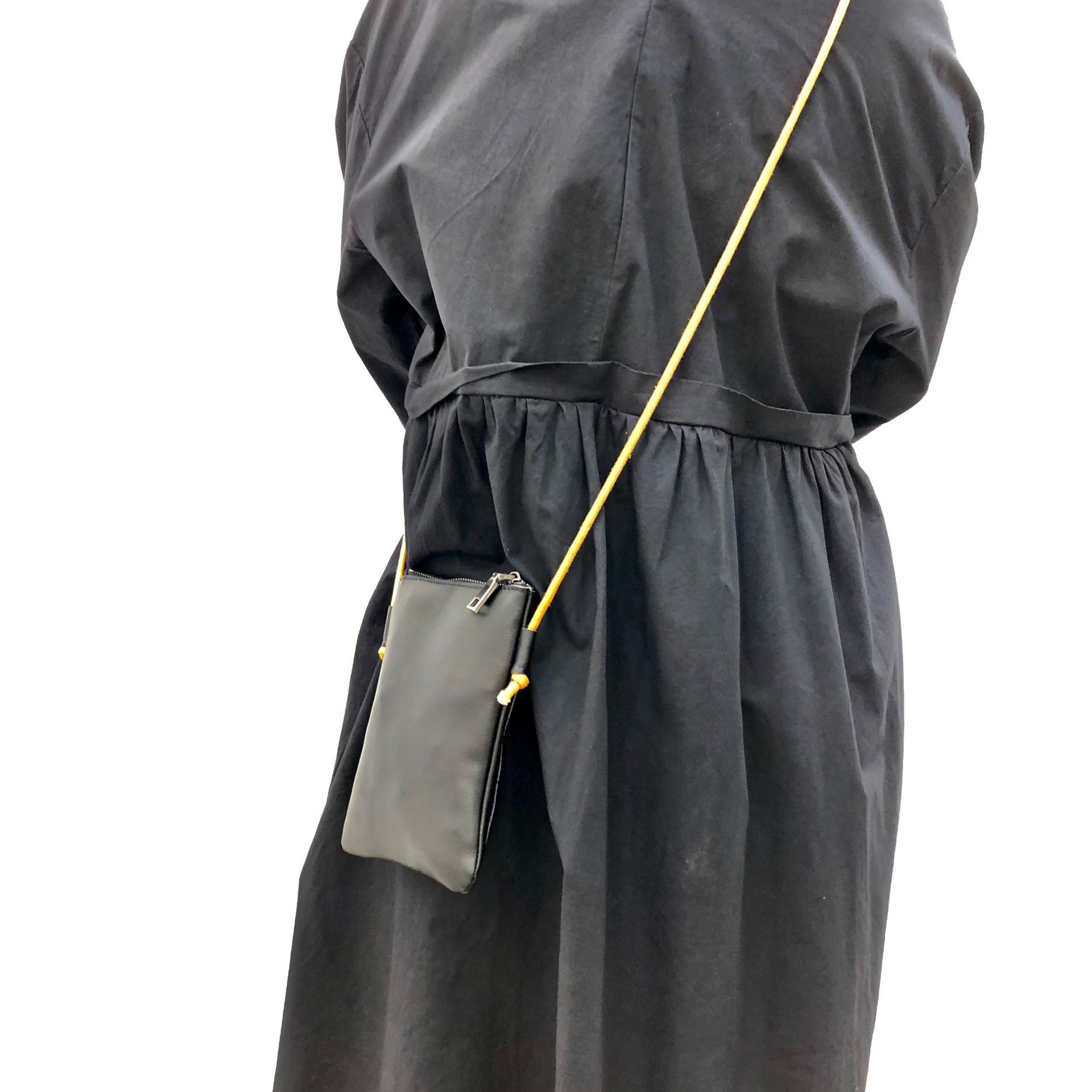 Minimal Leather Crossbody Pouch